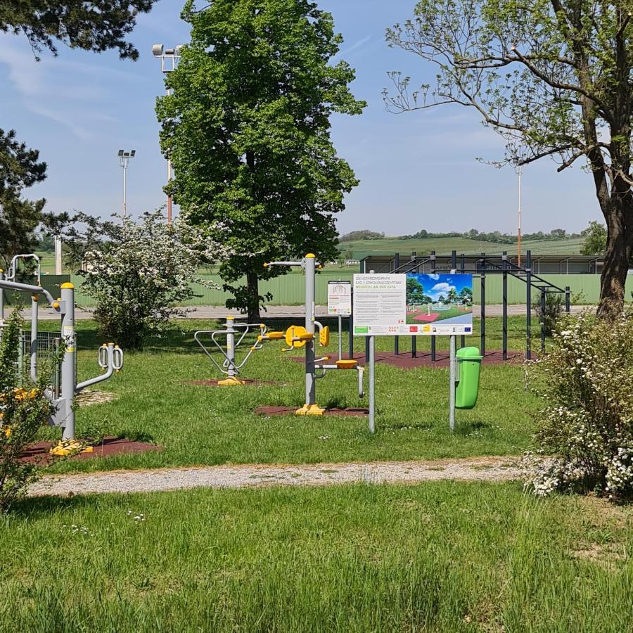 Tiny House Villa Neusiedl an der Zaya Exterior foto
